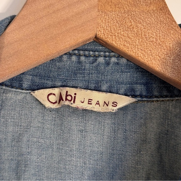 CAbi Jeans Blue Denim Shirt Western Chambray Button Down Pockets Women’s Size M - Picture 9 of 13